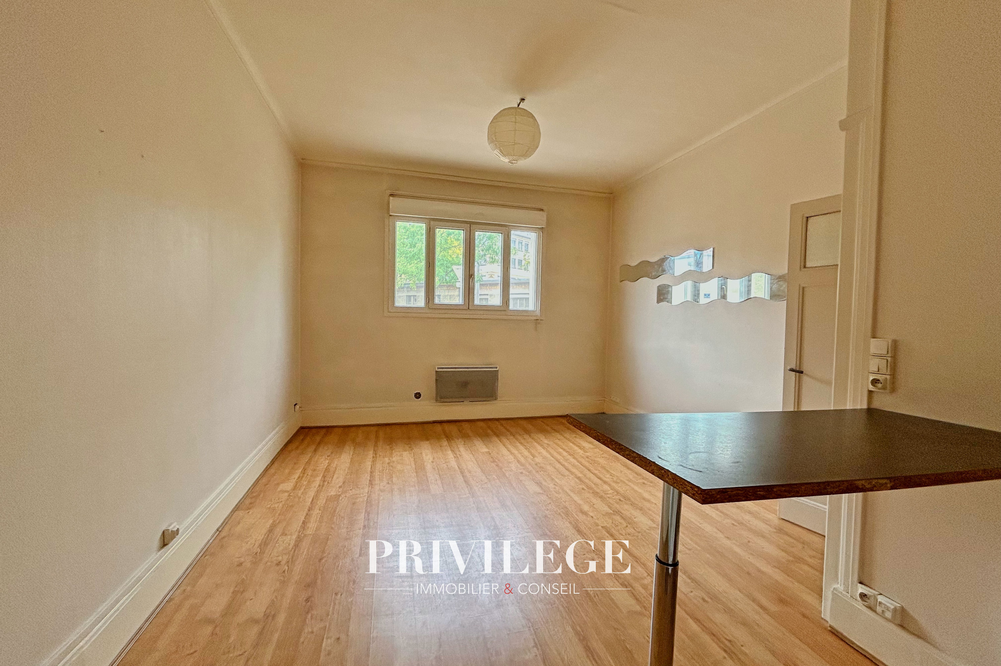 Appartement 2 pièces 52 m2 - Emplacement idéal Lyon 3 - métro Grange Blanche