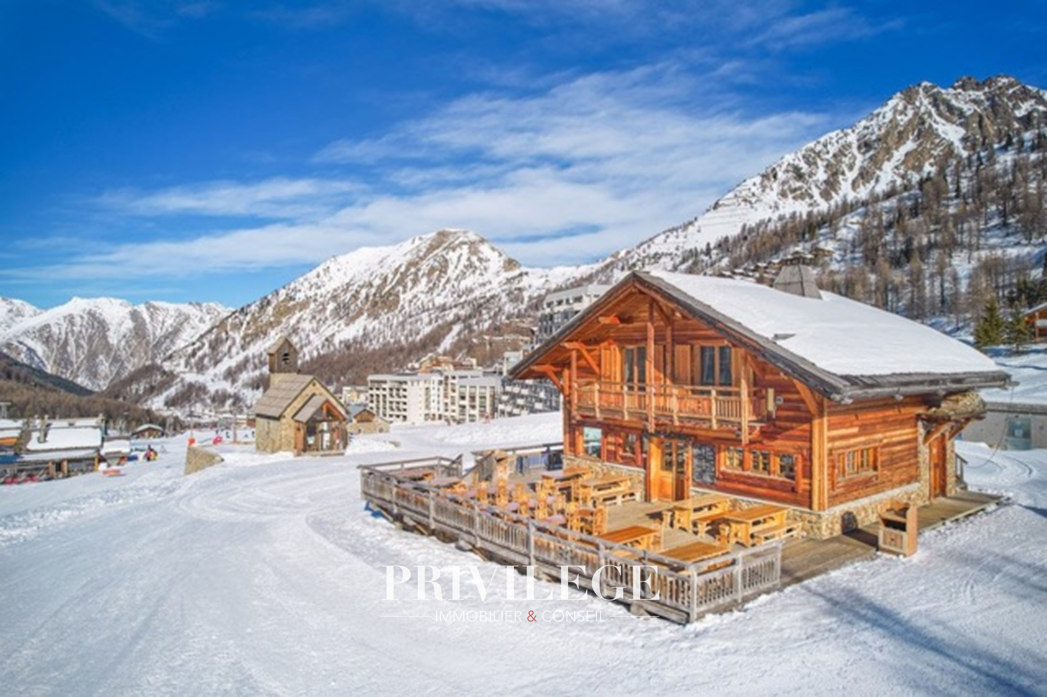 Chalet d’exception à Isola 2000-Terrasse panoramique aux pieds des pistes et vue imprenable sur les montagnes